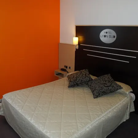 Lyon Sud, Benite, St Genis Laval Hotel 3*