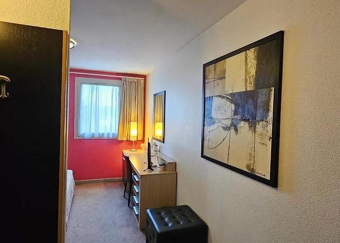 Lyon Sud, Benite, St Genis Laval Hotel Pierre-Bénite