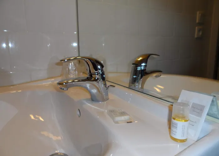 Lyon Sud, Benite, St Genis Laval 3*