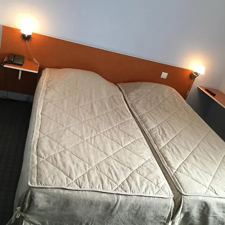 Lyon Sud, Benite, St Genis Laval 3* Пьер-Бенит