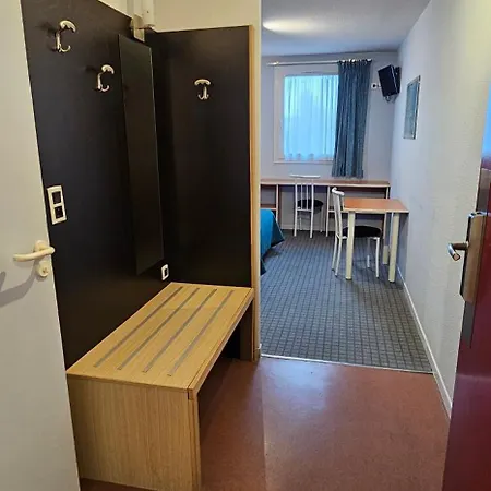 Отель Lyon Sud, Benite, St Genis Laval Пьер-Бенит