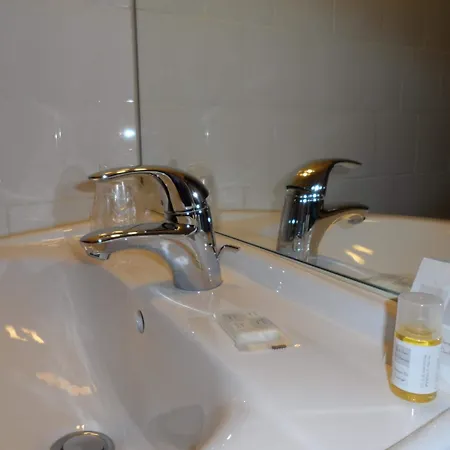 Lyon Sud, Benite, St Genis Laval 3*